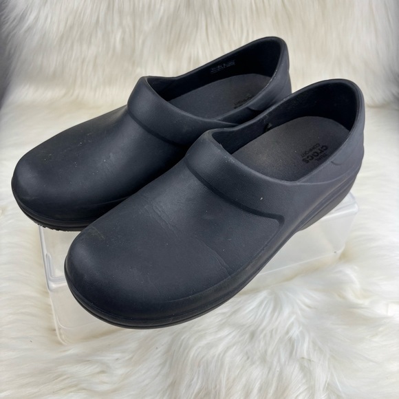 CROCS CLOGS /MULES SLIP-RESISTANCE SHOES SIZE 10 WOMAN - Picture 4 of 8